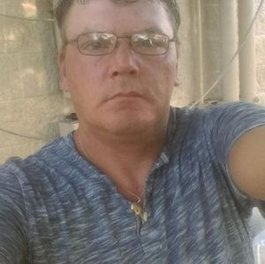 Meet your Posher, Gene